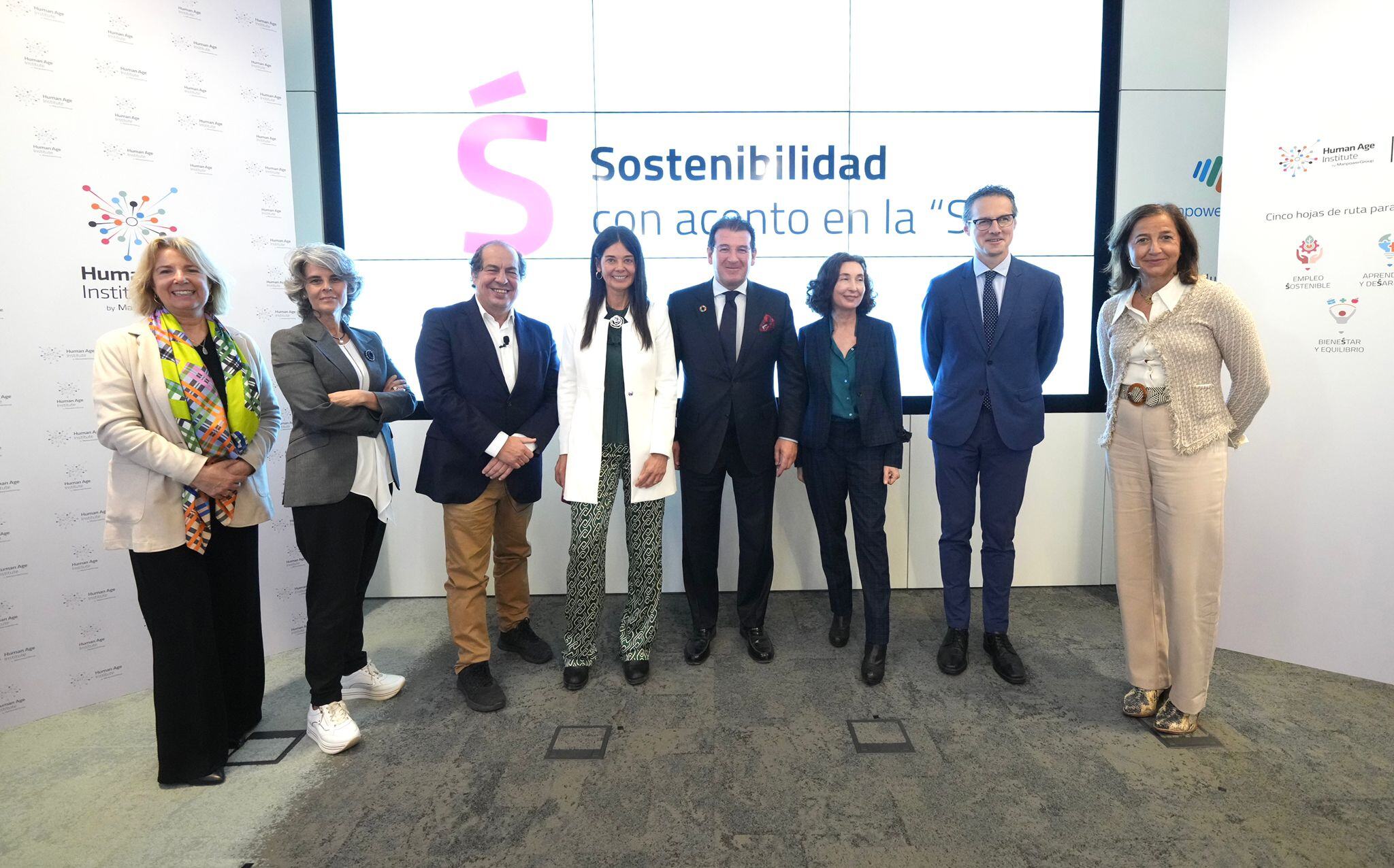 Representantes de Human Age Institute en el evento de Sostenibilidad con acento en la S