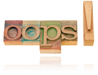 Bloques de madera que deletrean 