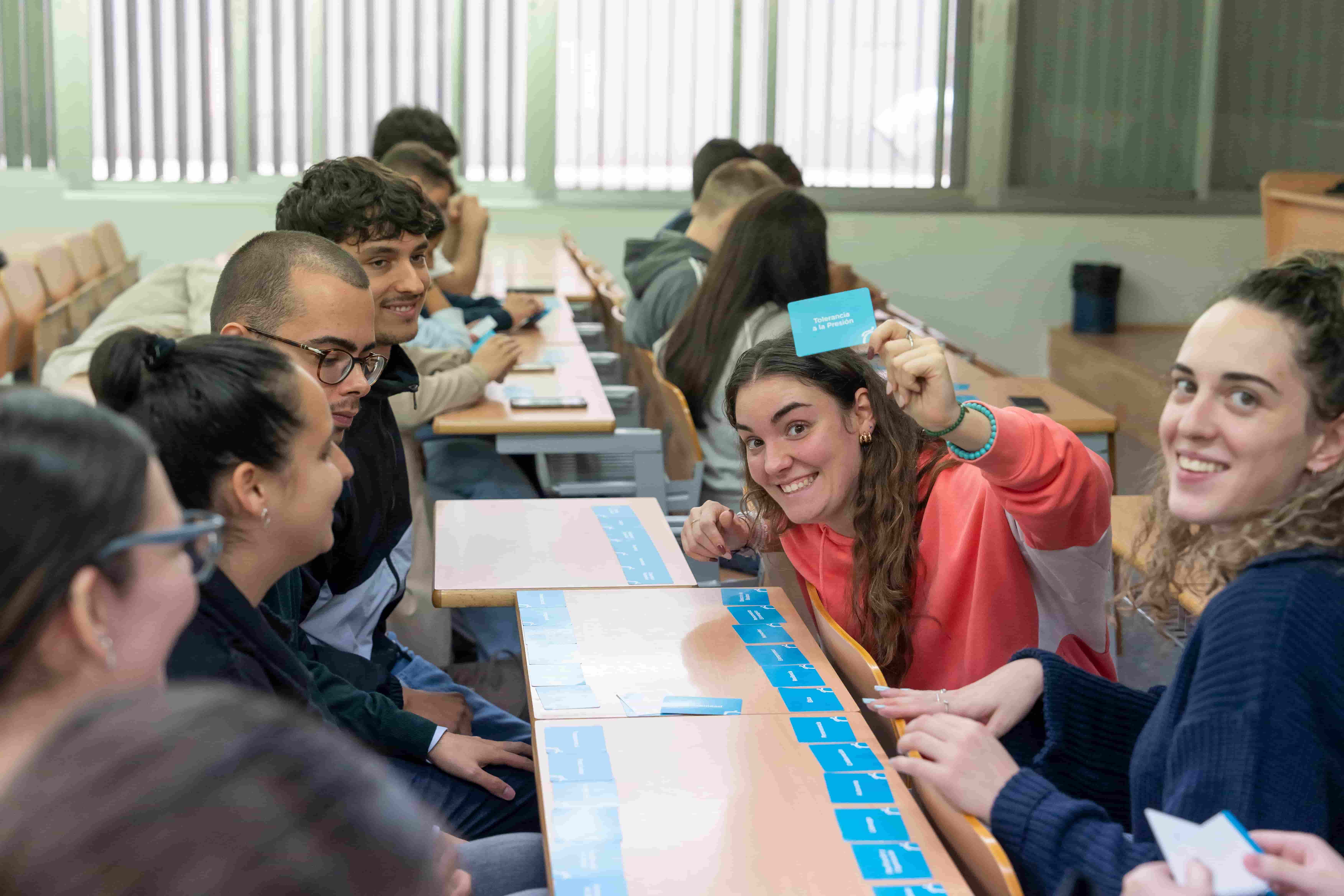 Universitarios en la jornada PowerYou Xperience en la Universidad de Cádiz y la Escuela Superior de Ingeniería de Algeciras (ETSIA)
